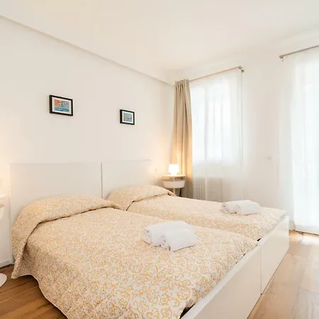 Ca' Zaccaria By Sarlux アパート