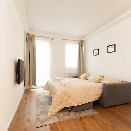 Ca' Zaccaria By Sarlux アパート *