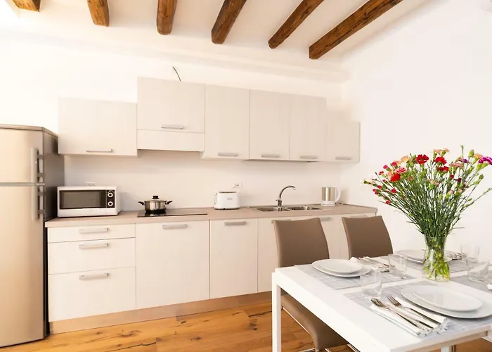 Apartment Ca' Zaccaria By Sarlux *