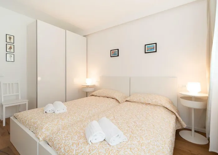 Apartment Ca' Zaccaria By Sarlux Venice